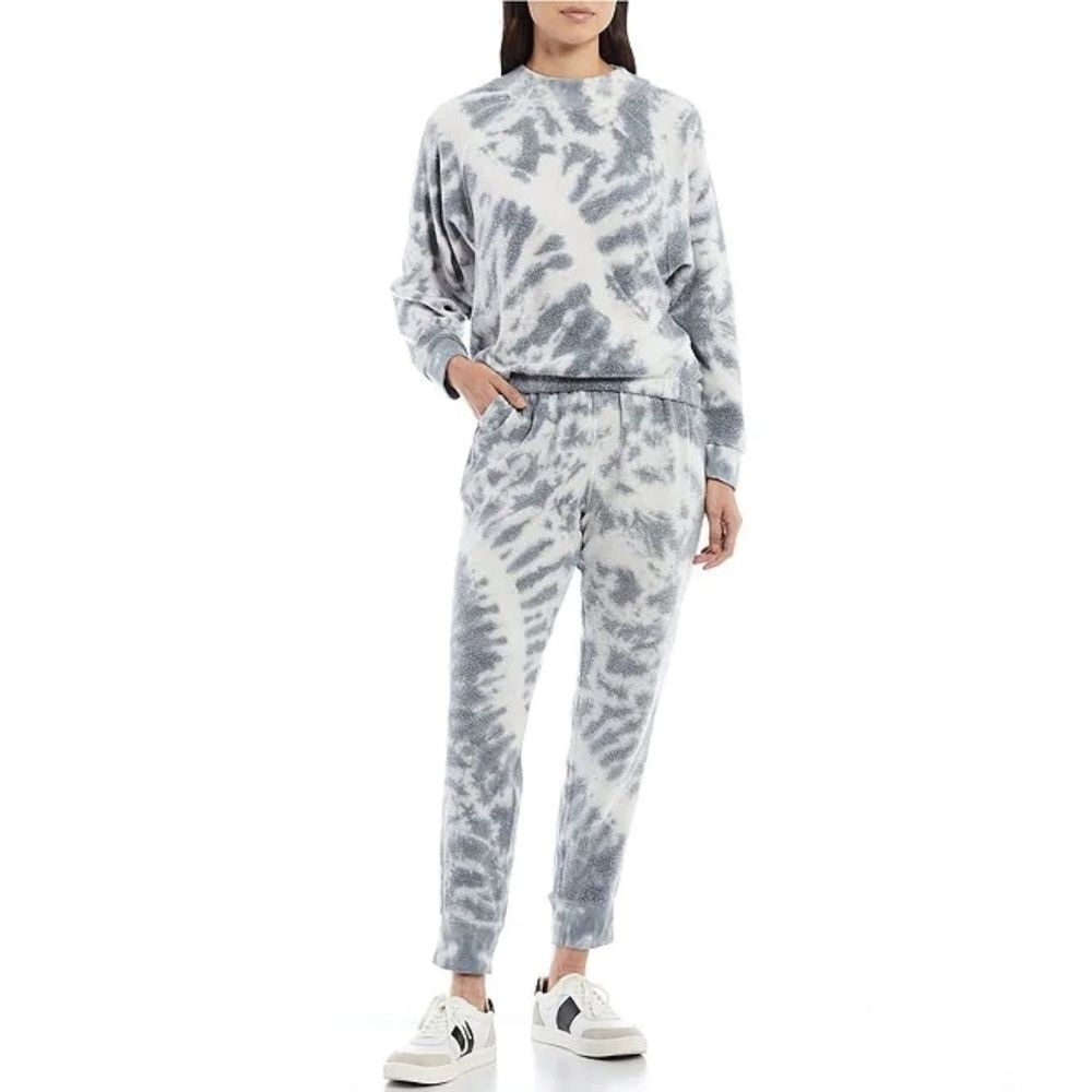 Splendid Gray Tie Dye Fuzzy Fleece 2 Pc. Jogger & Pullover Sweater Set NWT